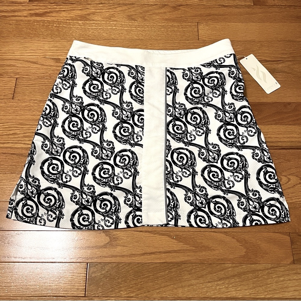 NWT ~ Nancy Lopez Passion Skort Golf Skirt w/ Black & White Paisley Heart Design